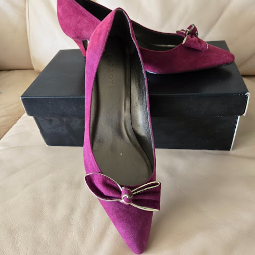 Talbots Very Berry Low 2in Heel Pumps with Bow Size 8M Magenta